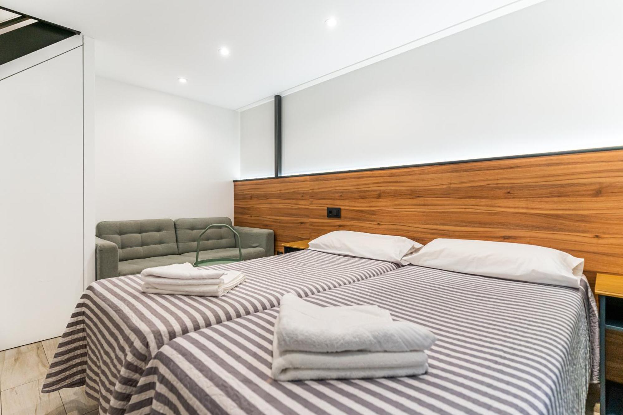 Cc Atocha Apartments Мадрид Екстер'єр фото