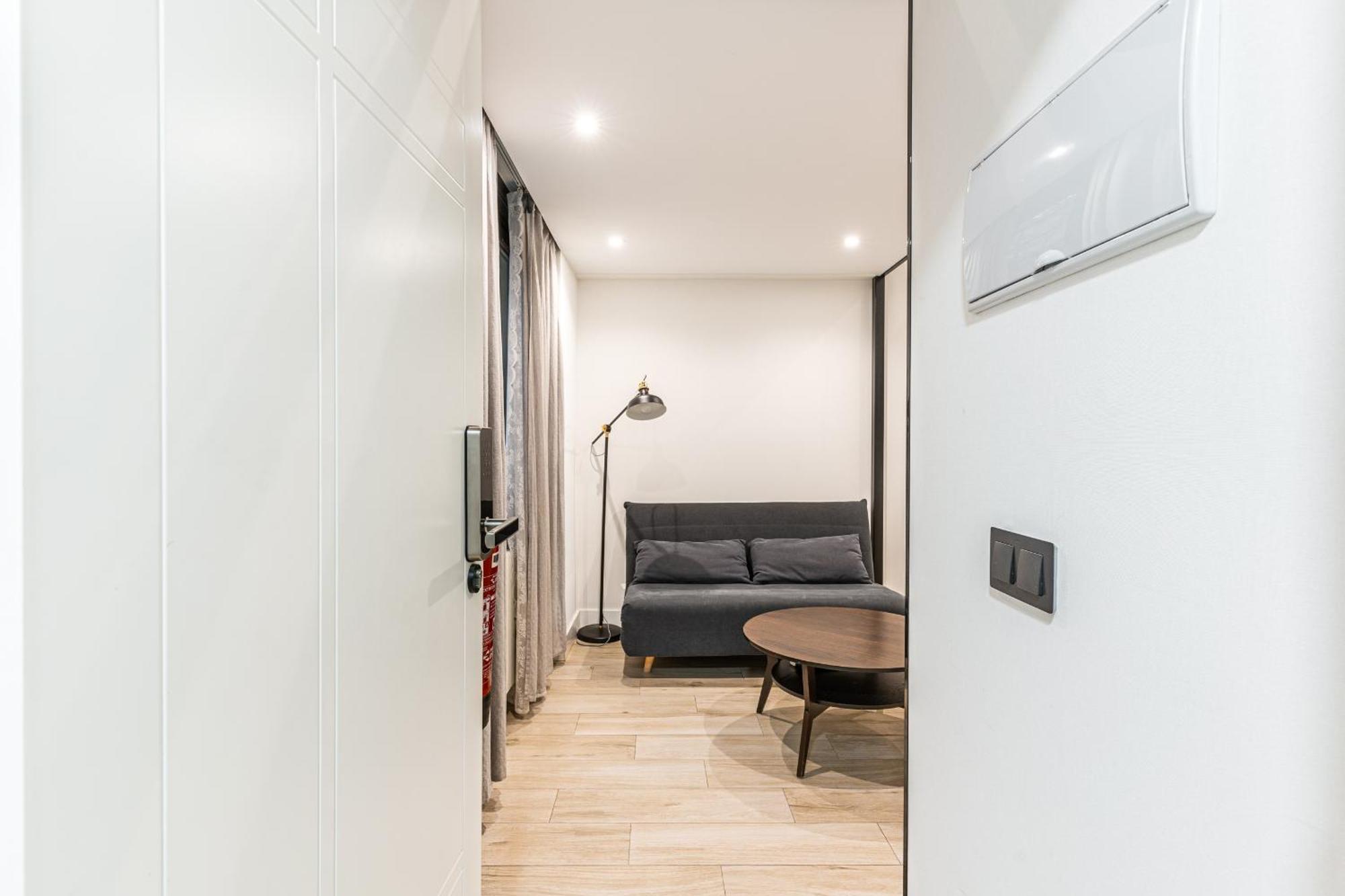 Cc Atocha Apartments Мадрид Екстер'єр фото